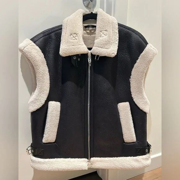 BLANKNYC Vegan Leather and Sherpa Vest - Picture 3 of 6